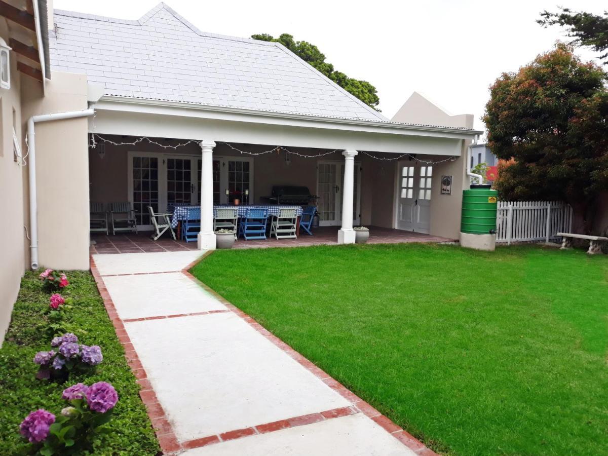 Summer House Hermanus Luaran gambar